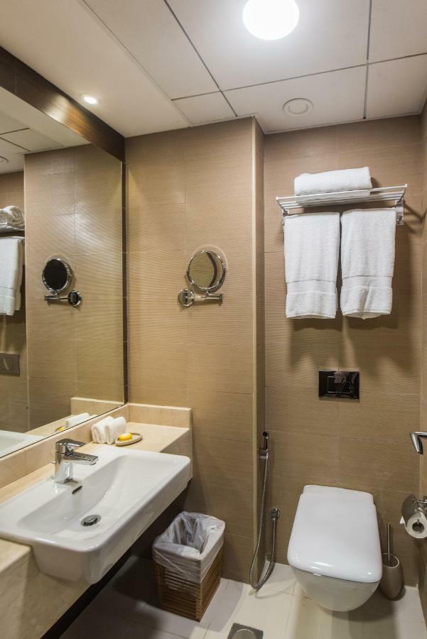 Fantastay - Luxury Studio Sparkle Tower Dubai Marina Eksteriør bilde